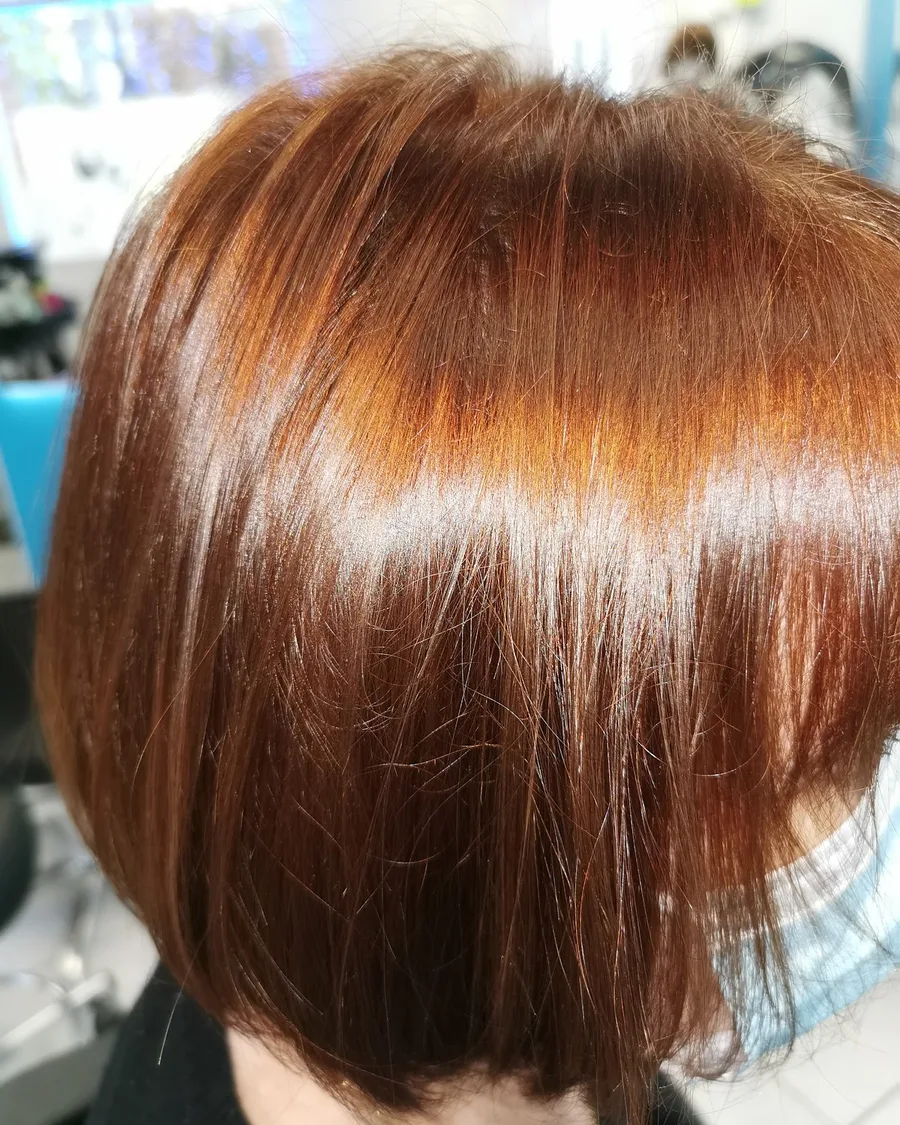 Coloration auburn réalisée par L'Instant Coiffure à Ghyvelde